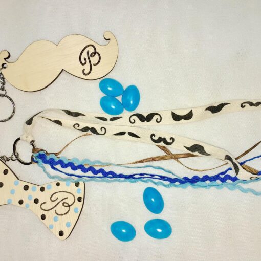 Μπομπονιέρα Μπρελόκ Ξύλινο παπιγιόν-Μουστάκι- Little Man