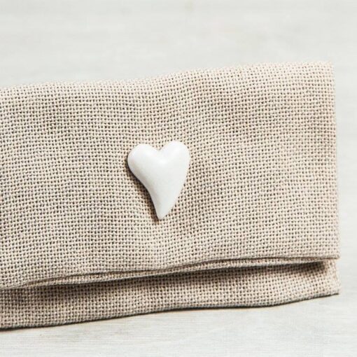 Μπομπονιέρα Φάκελος Υφασμάτινος Με Καρδιά